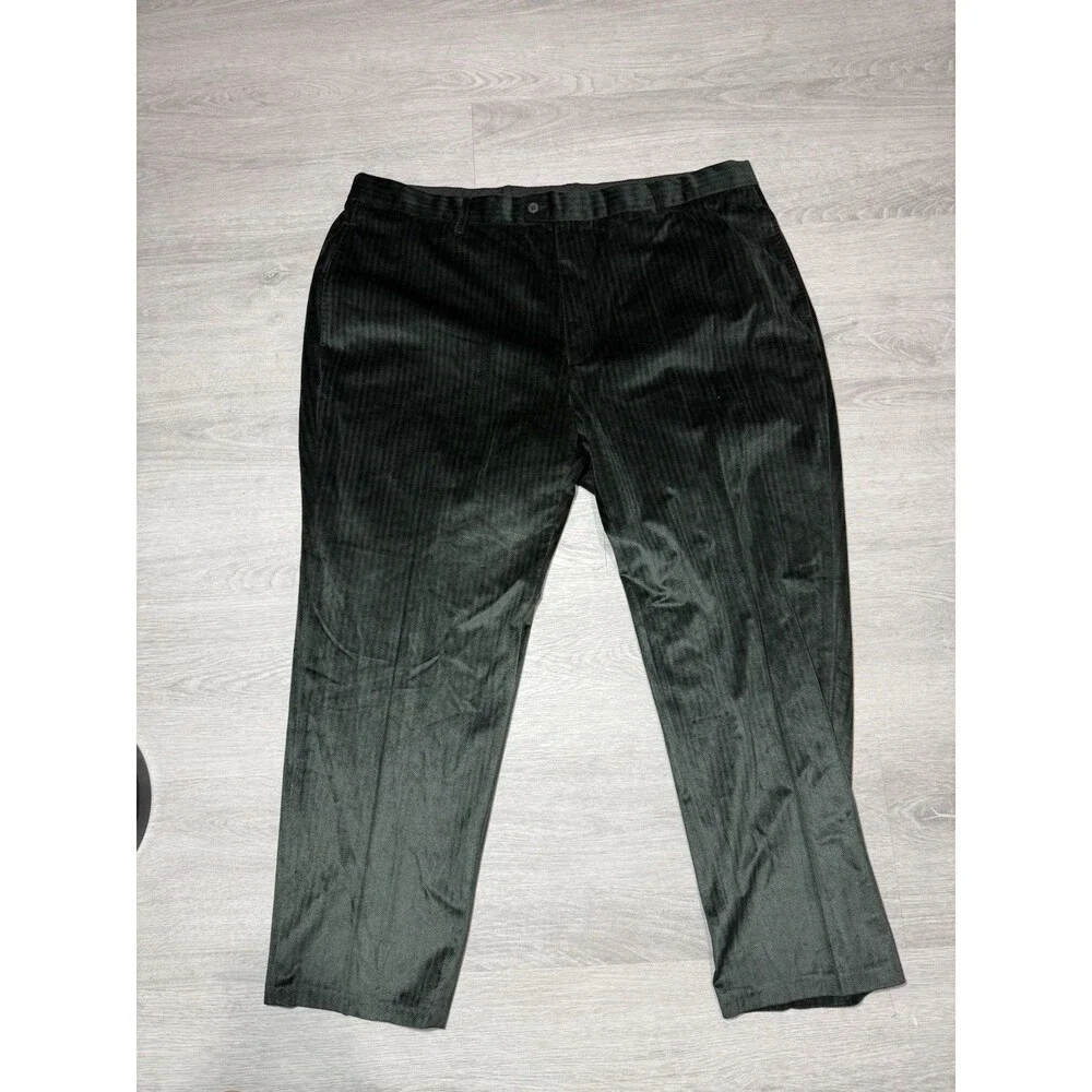 Silver Silk Men’s Dark Green Herringbone 3-Piece Suit Jacket, Vest, 44x30 Pants